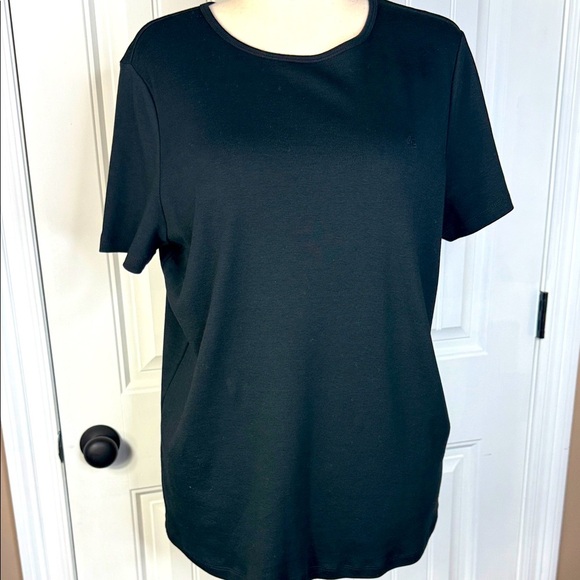 Ralph Lauren
Plus Size Crew Neck Short Sleeve Stretch Cotton T-Shirt Sz 1X - Picture 2 of 12